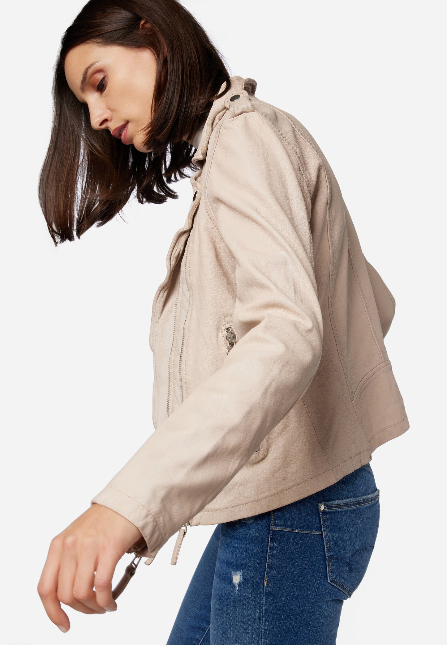 beige